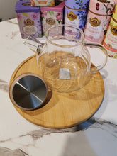 Load image into Gallery viewer, Glass Teapot with Bamboo Lid & Built-in Strainer 1 litre
