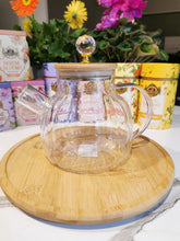 Load image into Gallery viewer, Glass Teapot with Bamboo Lid & Built-in Strainer 1 litre