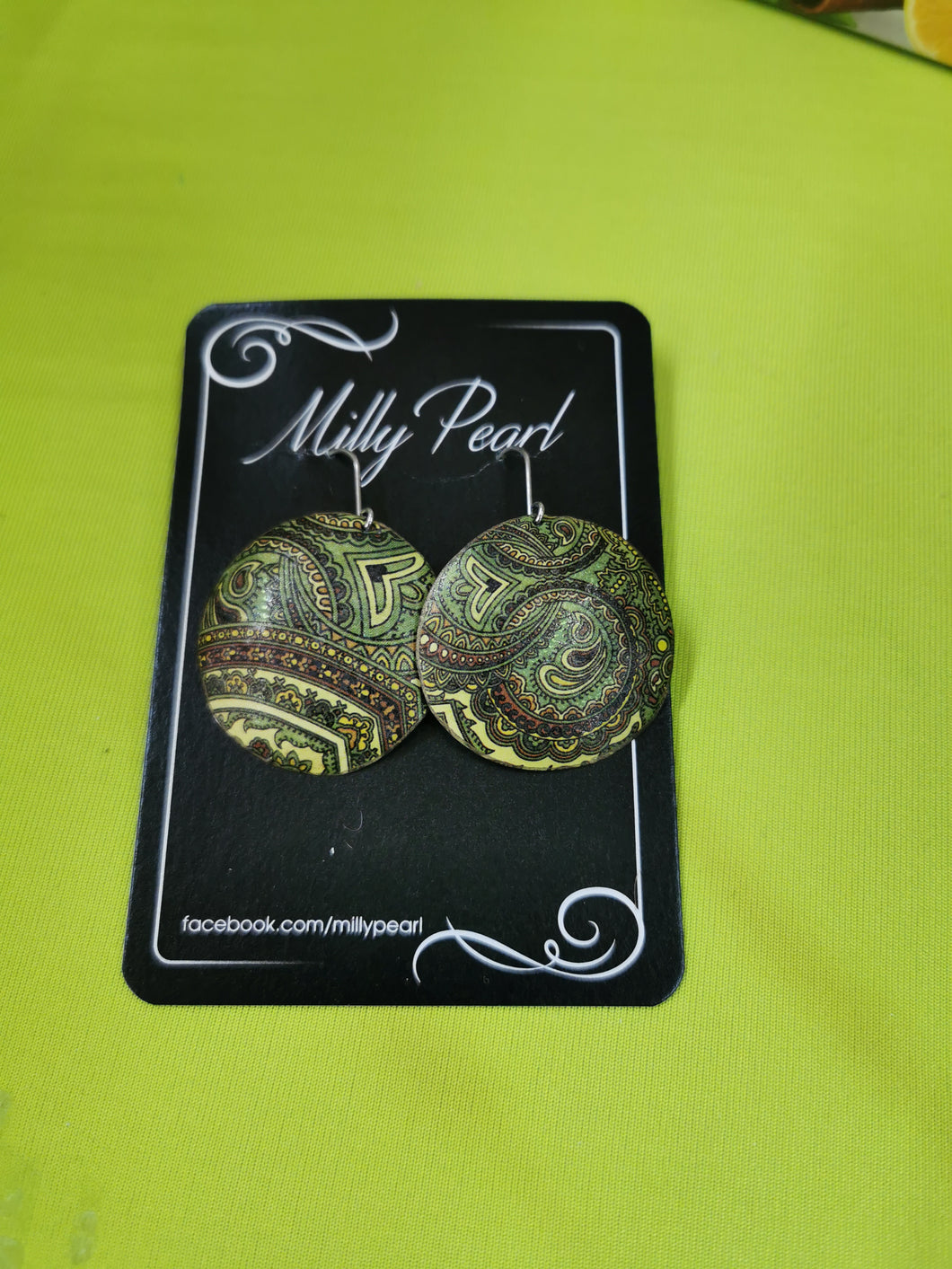 Earrings made from Basilur tins